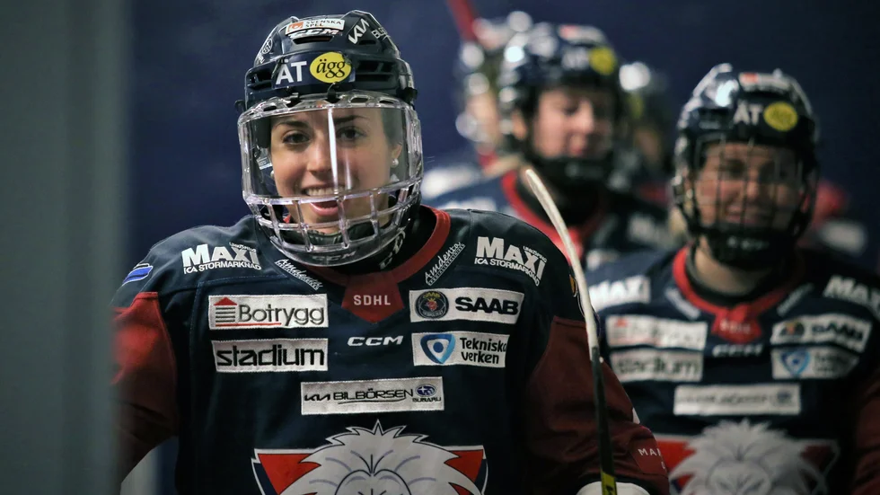 Olivia Zafuto och övriga i LHC laddar för slutspel.