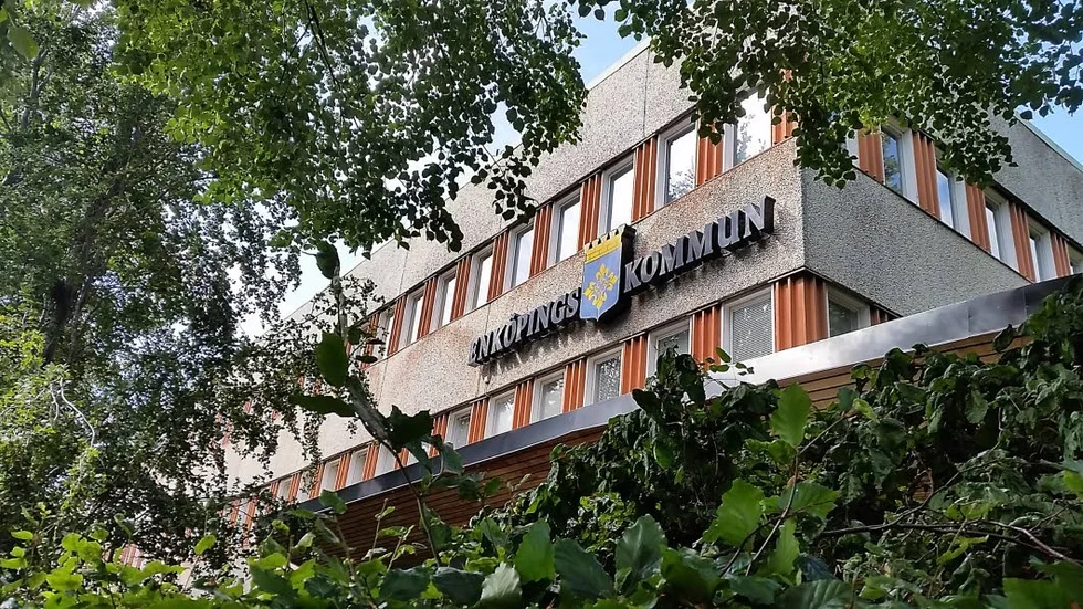 Enköpings kommunrevison saknar analyser av sparåtgärder för att nå budget i balans.