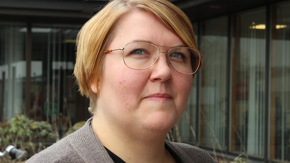 "Om vi står med en överkapacitet på förskoleplatser så hushållar vi inte med kommunens medel", säger Frida Granath (S).