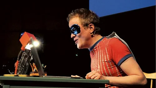 Henrik Ståhl spelar Herman, eller Hero4ever som han heter i spelet.