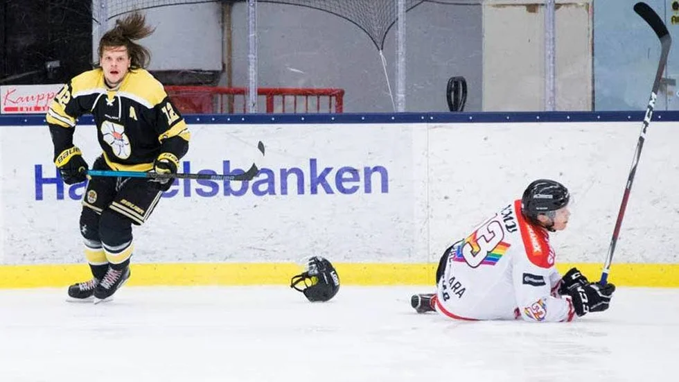 Simon Hammar har fått sin avstängning.