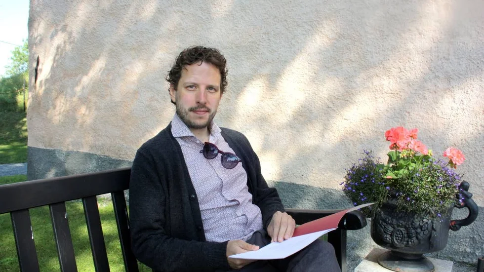 Pianist. Pianisten, nytillträdde musikchefen och stipendiaten vid Giresta Kyrkas Musikstiftelse, Peter Friis Johansson, medverkar önskekonserten i Giresta kyrka.