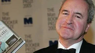 John Banville tilldelades Bookerpriset när hans roman Havet gavs ut 2005.