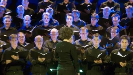 Orphei Drängar kan höras tillsammans med Uppsala Blåsarsymfoniker i UKK på söndag 10 april.