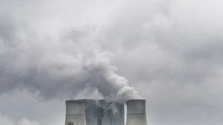 Kolkraft. Vattenfalls kolkraftverk Schwarze pumpe i Lausitz i östra Tyskland.