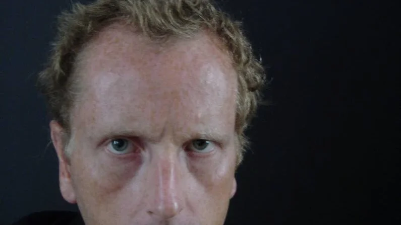 Éduard Levé (1965–2007). Var verksam både som fotograf och författare.