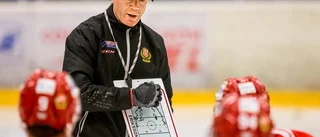 Ais ska undvika utvisningsbåset