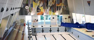 Stängd bassäng - botten för dykarklubben