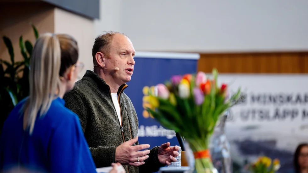 ”Nu är det 730 dagar innan stålproduktionen i Svartbyn kommer i gång”, förkunnade Henrik Henriksson, vd för H2 Green Steel. Det innebär mars-april 2026, vilket skulle innebära en försening med två år jämfört med de ursprungliga planerna.