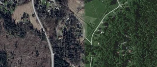 Huset på Åsvägen 3 i Örsundsbro har bytt ägare två gånger sedan 2022