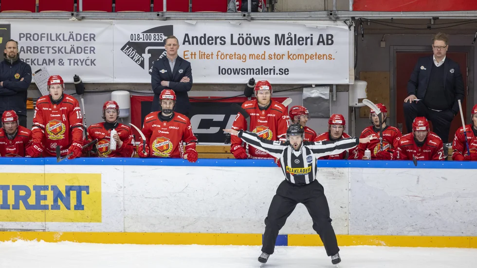 Almtuna är nu bara en förlust från att säsongen är över.