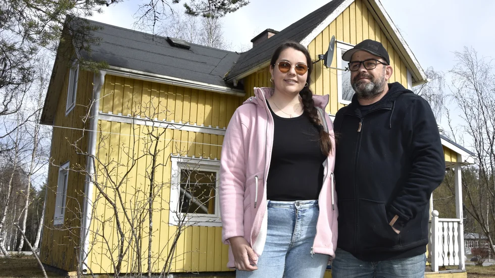 "Vi har ett bra liv här. Innan vi flyttade hit hörde vi att svenskarna är inbundna och inte så lätta att lära känna. Jag känner inte alls igen det, vi har blivit välkomnade från första stund" säger Mimi Krause med medhåll av Derrick Krause.
