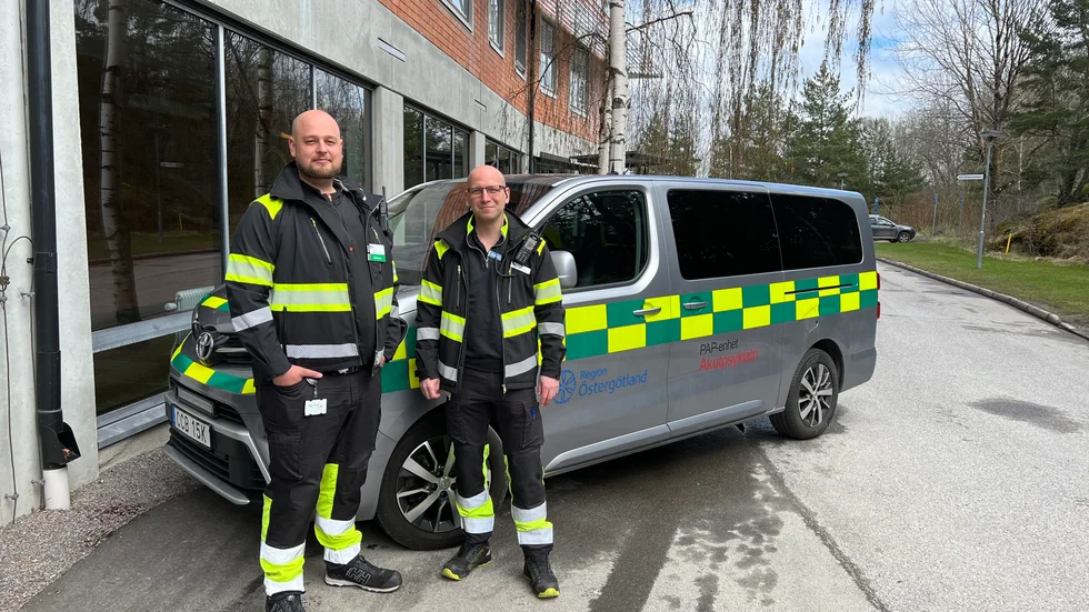 Per Gawelund, sjuksköterska och Joel Nylén, skötare skriver tillsammans med fem andra kollegor en replik till ett tidigare inlägg om psykambulansen i Folkbladet. 
