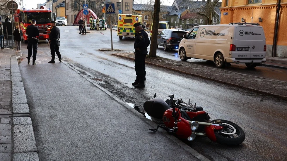 Olyckan inträffade tididgt på morgonen den 10 april vid korsningen Götgatan-Skolgatan. Nu är den förolyckade mannen identifierad.