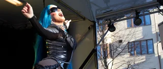 Paraden avslutades med glamour: ”Aldrig uppträtt i minusgrader”
