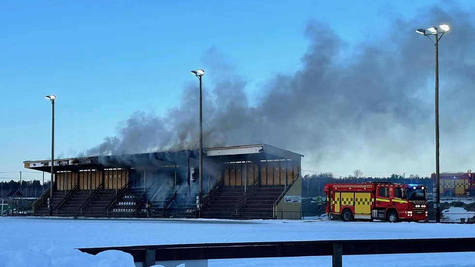 Räddningstjänsten hade flera enheter på plats för att bekämpa branden.