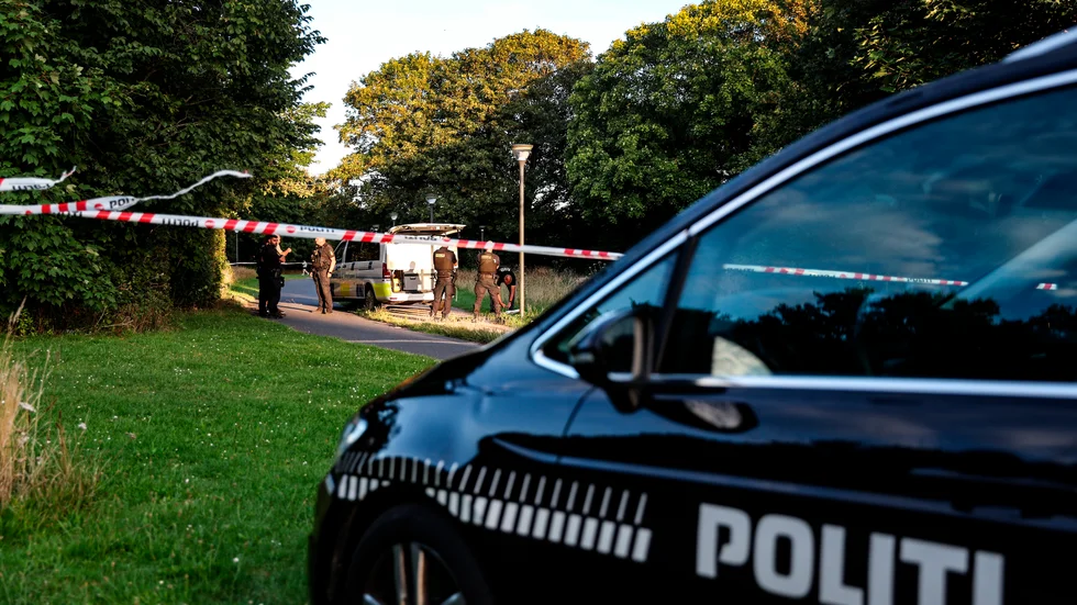 På tisdagskvällen greps en svensk man misstänkt för innehav av två handgranater i Köpenhamn.