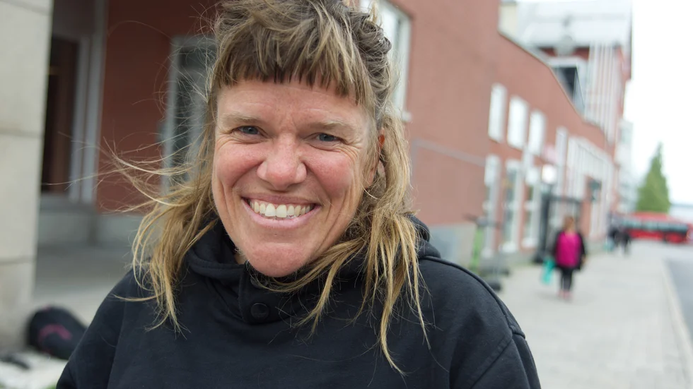 Sophie Gunnarsson är tillbaka i Luleå för första gången på tre år och kollade in Kafelino. Platsen där hon skapade den första hbtq-klubben och dit hon återvänder i november.