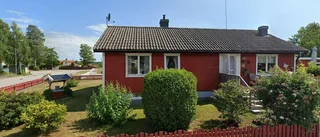 75-åring ny ägare till 70-talshus i Loftahammar - 1 480 000 kronor blev priset