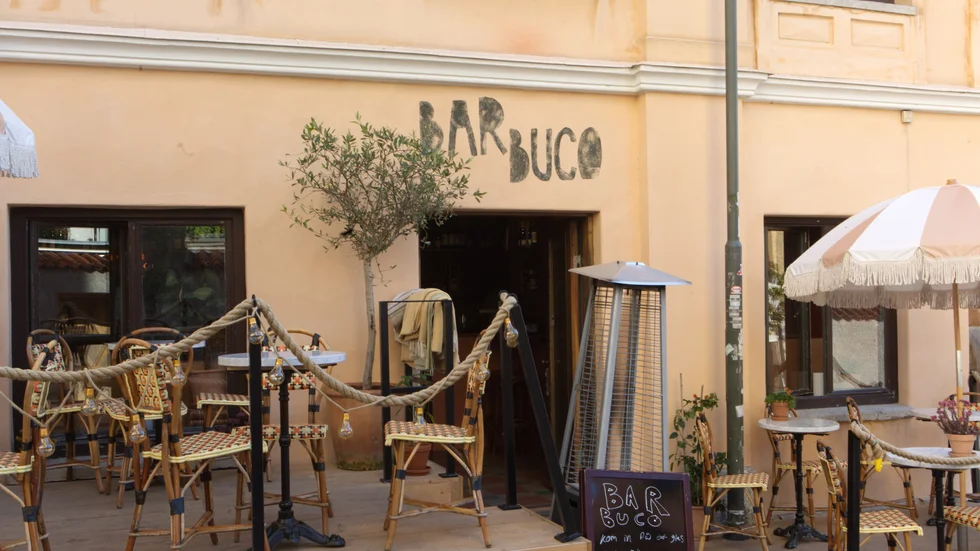 Texten "Bar Buco" på Italienarens uteservering har anmälts till regionen. 