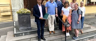 1 900 lärare och Linköpingsbor rasar mot nedskärningar i skolan