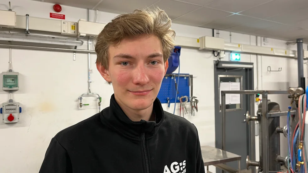 Melcer Stenberg är den första eleven från Bråvallagymnasiet som tagit SM-guld i svetsning.