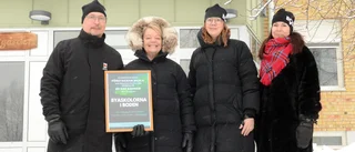 Byaskolorna saknade pengar till buss och aktiviteter