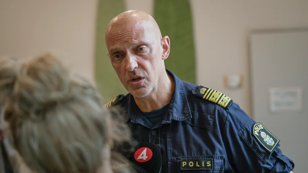 "Vi misstänker att det kan komma ytterligare skjutningar", sade underrättelsechef för region Mitt, Jale Poljarevius, under en presskonferens nyligen.