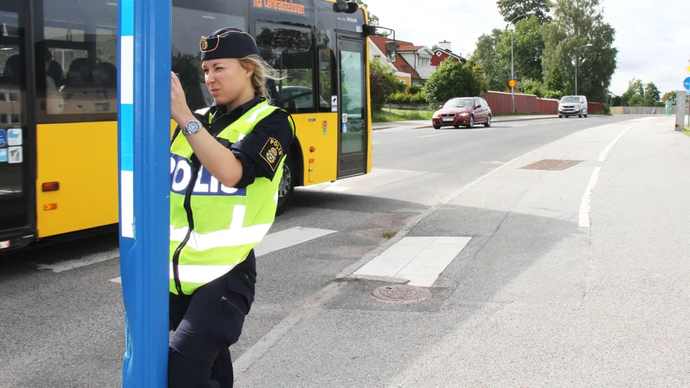 Anna Breisch fångar inte fartsyndare den här dagen. "De saktar ner när de ser mig", säger hon.