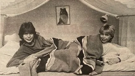 Lena Carlsson och Caroline Granström är båda elva år och bor i Piteå. De går i femte klass och har varit ”bästisar” sedan den började lekskolan i sexårsåldern.