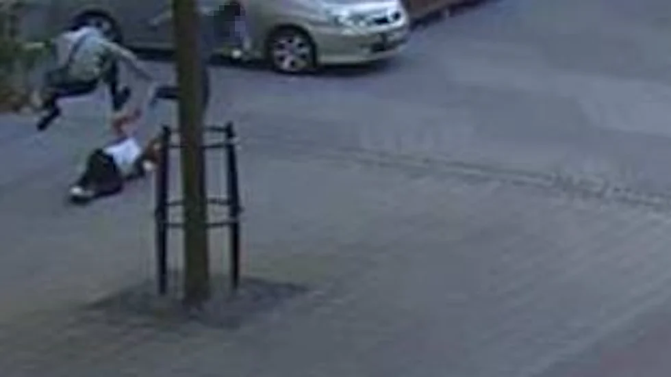 Bilderna som är från en filmsekvens och visar 21-åringens attack beskrivs som det främsta beviset.