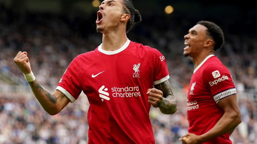 Liverpools anfallare Darwin Núñez vände matchen mot Newcastle med två mål.