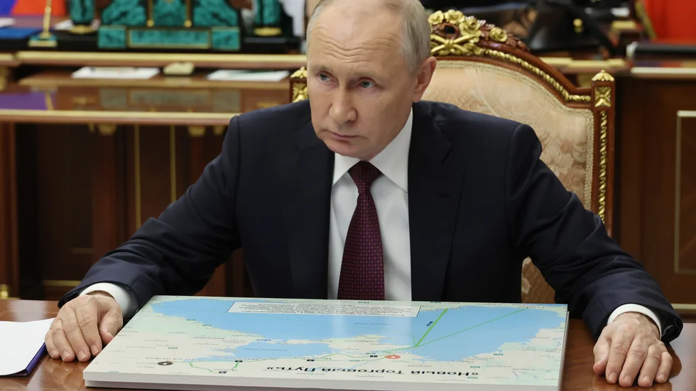 President Vladimir Putin säger att en utredning om flygkraschen har inletts men att den kommer att ta tid.