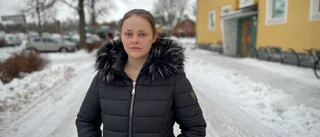 Frida, 22, har bott med ohyra i hemmet i två år