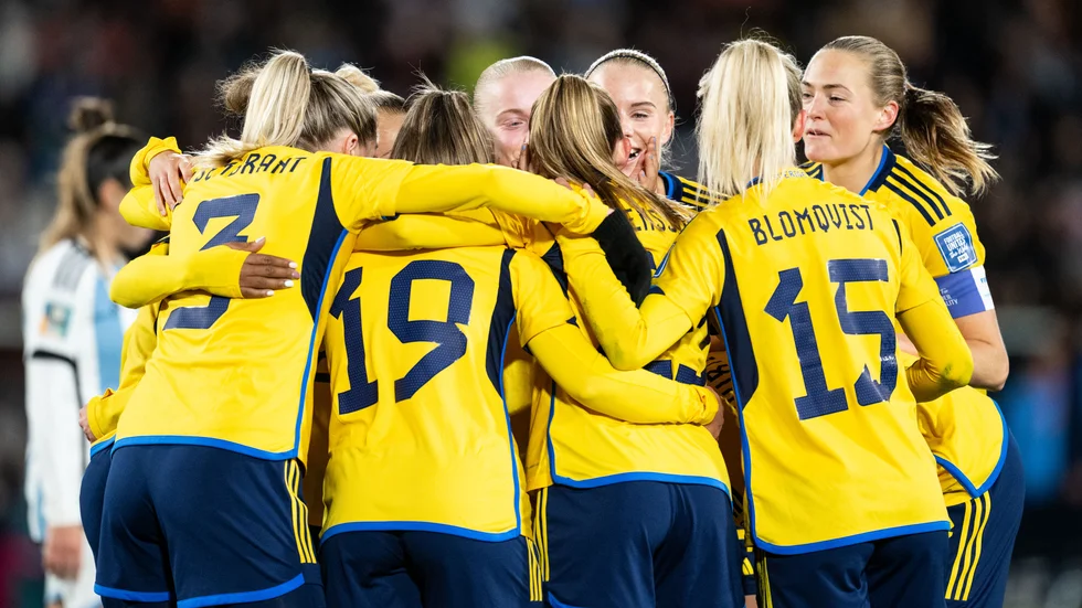 Förhoppningsvis får Sverige fira även på söndag.