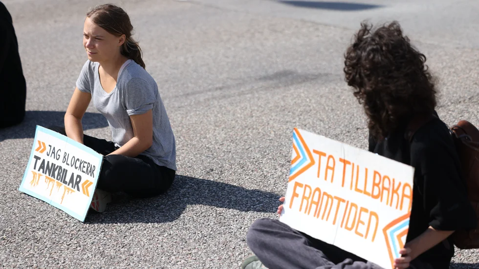 Klimataktivisten Greta Thunberg deltog i en klimataktion den 24 juli, vid Oljehamnen i Malmö, som slutade med att polis lyfte bort henne.