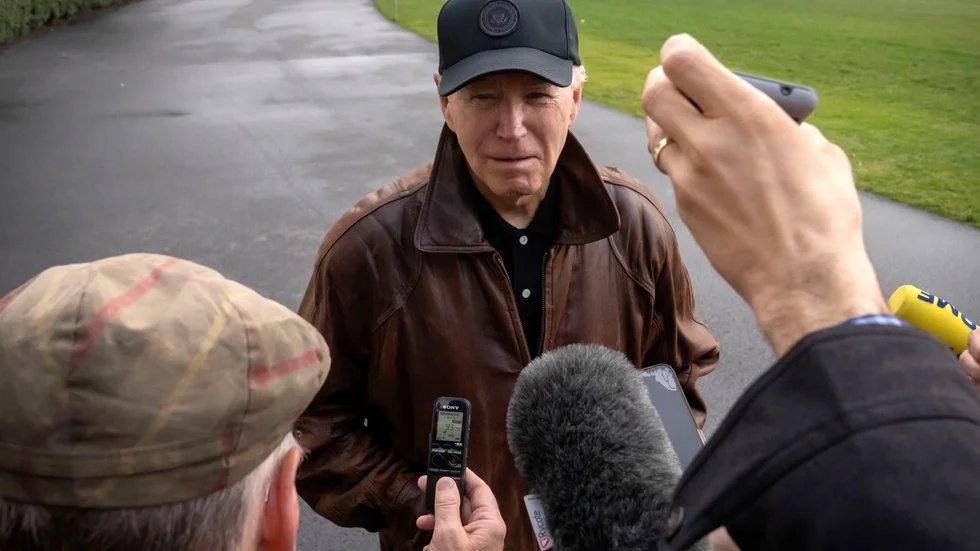 USA:s president Joe Biden försöker sätta press på kongressens gruppledare för att de ska få igenom det militära stödpaket som ska ges Ukraina och Israel. Arkivbild från den 13 januari.