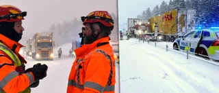Snowstorm: Massive pile-up on E4 causes chaos