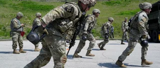 Soldater anklagas för knark i militärpost