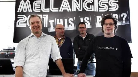 Looserville. Stefan Thorell, Dennis Eneroth, Marc Lindberg och Lasse Andersson, förra omgångens vinnare och tävlingsansvariga för årets Mellangiss.