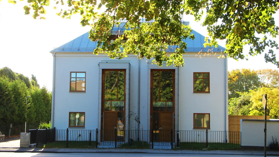 Försäljningen av stadsradhusen i Södra Promenaden går trögt.