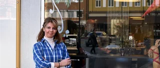 Sofia målar julen
