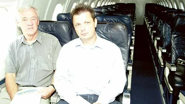 Sivert Andersson och Jörgen Gustavsson tar plats i flyget mot framtiden. Nu byter de namn på bolaget och fortsätter utveckla.