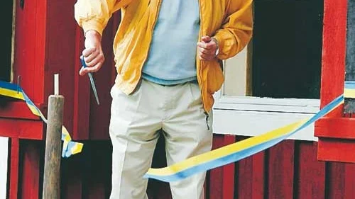 Leif Karlsson förklarade skjutkuren för invigd.