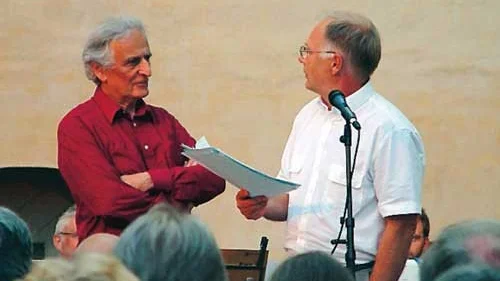 Otto Freudenthal, grundare av Östergötlands musikdagar, fyller i år 70 år och gratulerades under pausen av Stig Lindström, styrelseordförande i föreningen.
