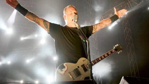 James Hetfield och Metallica höjde nivån på Sonisphere i Hultsfred. Foto: Kim Brandt.