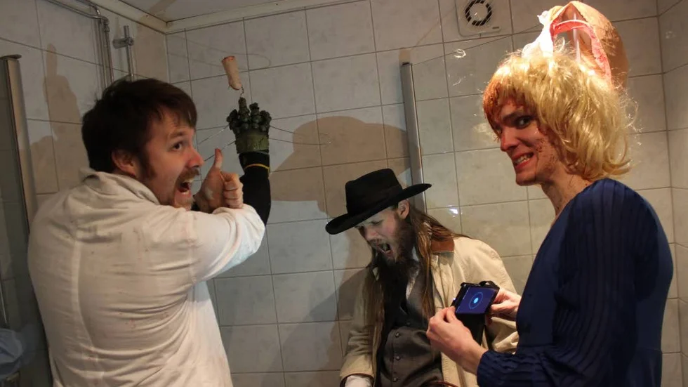 Gustav Ljungdahl, Jesper Danielsson och Patrik Brander under inspelningen.