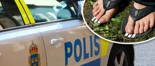Fastnade med toffel – välte mopeder