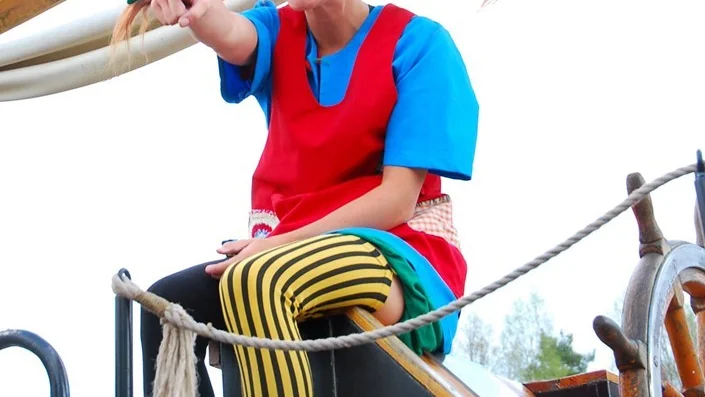 Pippi pekar ut riktningen och ALV vänder på skutan. "Vi väljer att prioritera Pippi, som ju fyller 75 år 2020". Foto: Jenn Hultberg