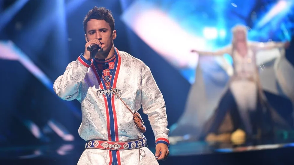 Jon Henrik Fjällgren tog sig till final i Melodifestivalen.